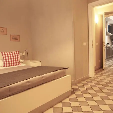 Le Stanze Di Pietro Bed and Breakfast